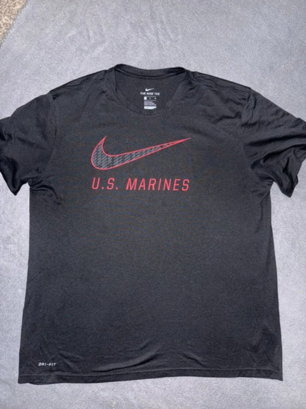 Nike Dri Fit Mens Black Red US Marines Swoosh Graphic Shirt X-Large